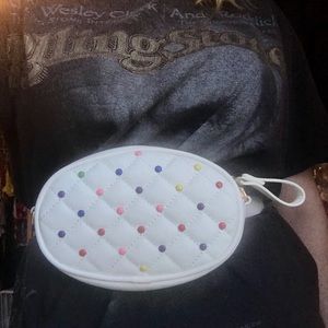 White fanny pack